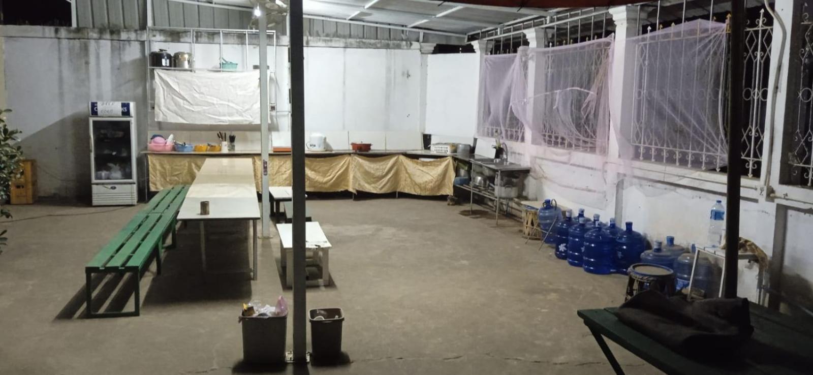 Vernice Backpacker Hostel Vientiane Luaran gambar
