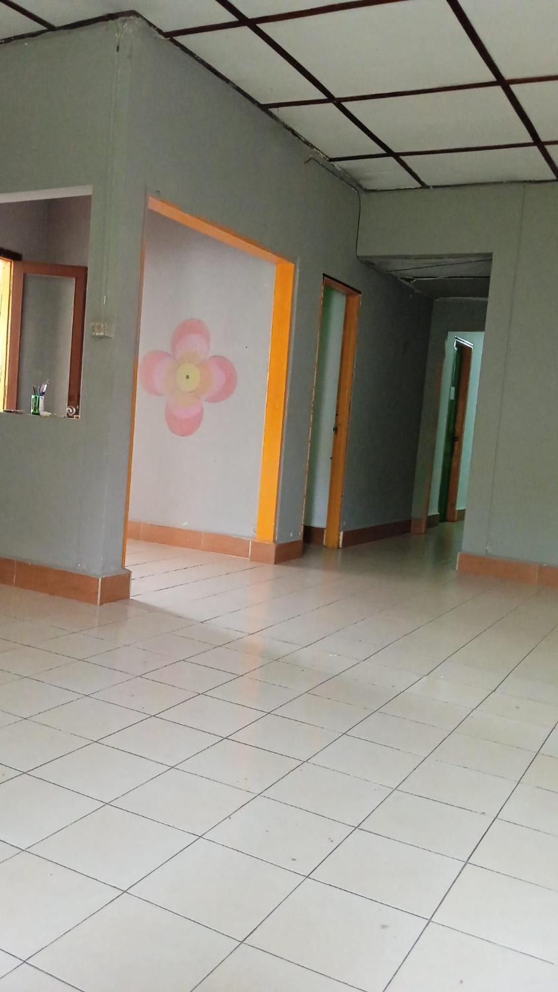 Vernice Backpacker Hostel Vientiane Luaran gambar